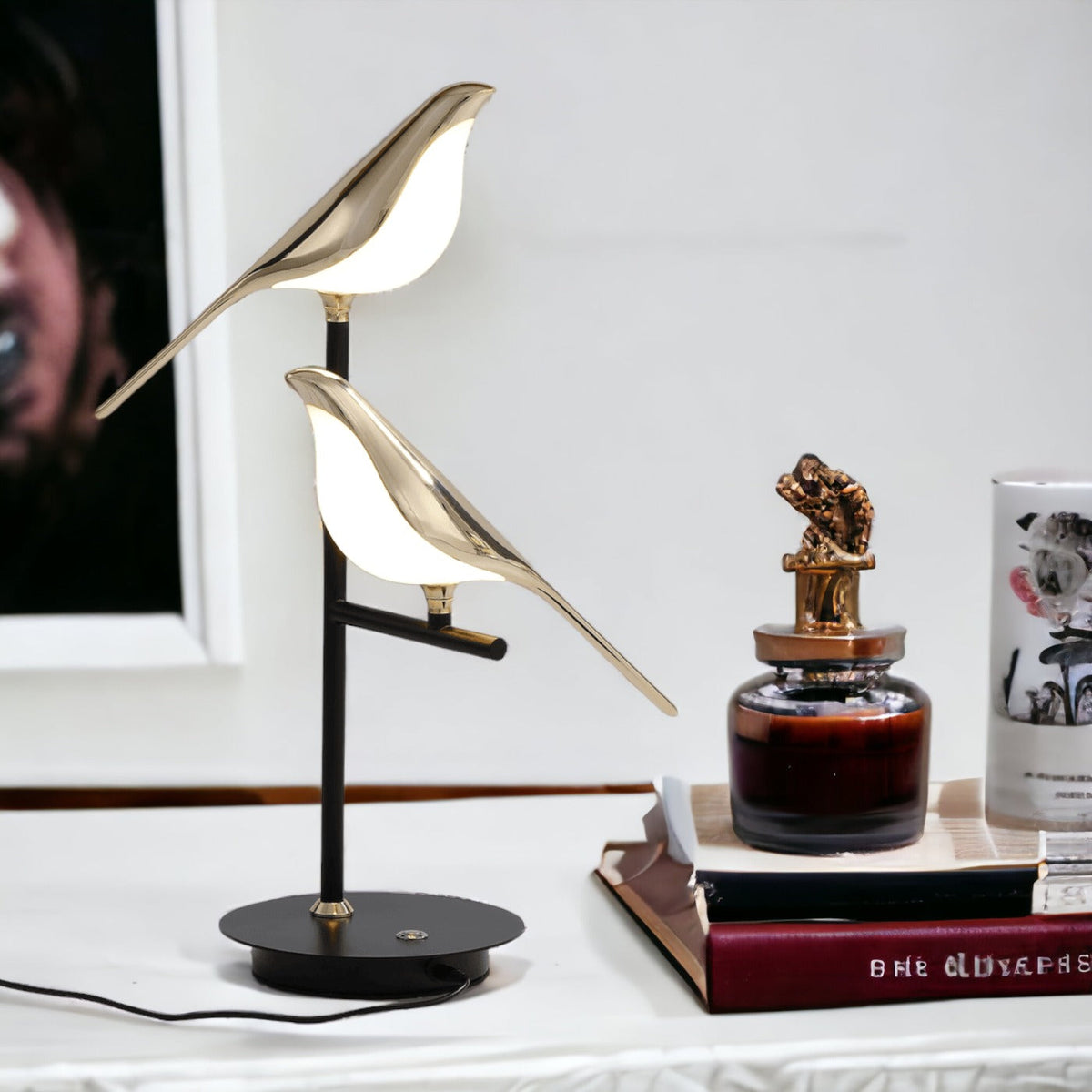 Gold bird-shaped sculptural wall lamp, photo 5 of 7